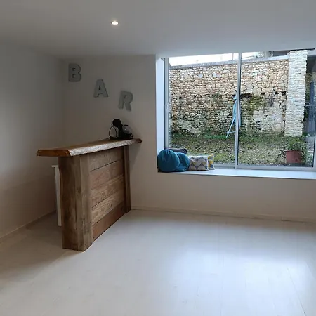 - Les Hirondelles * La Feuillie (Manche)